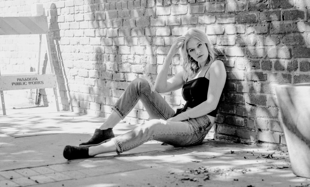 �t�@�[�X�g�X�e�[�W