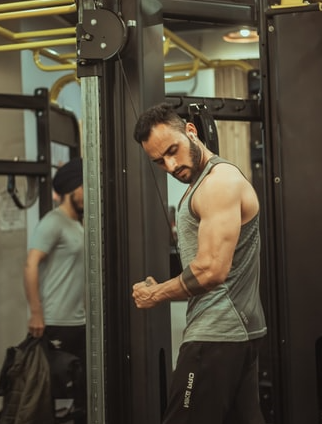 �t�@�[�X�g�X�e�[�W